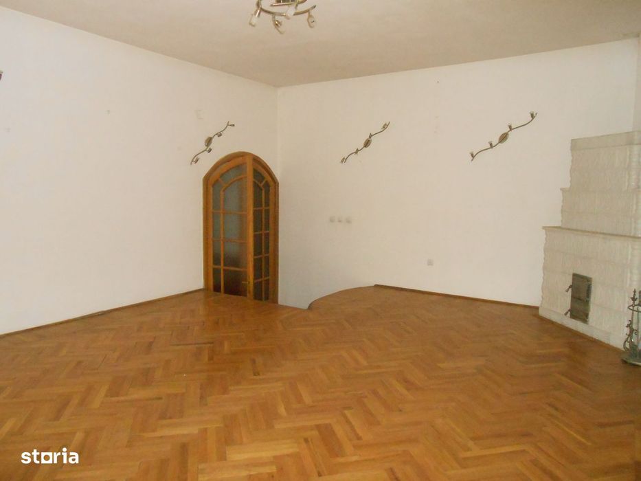 Casa D+P-C1, Zona Tipografilor