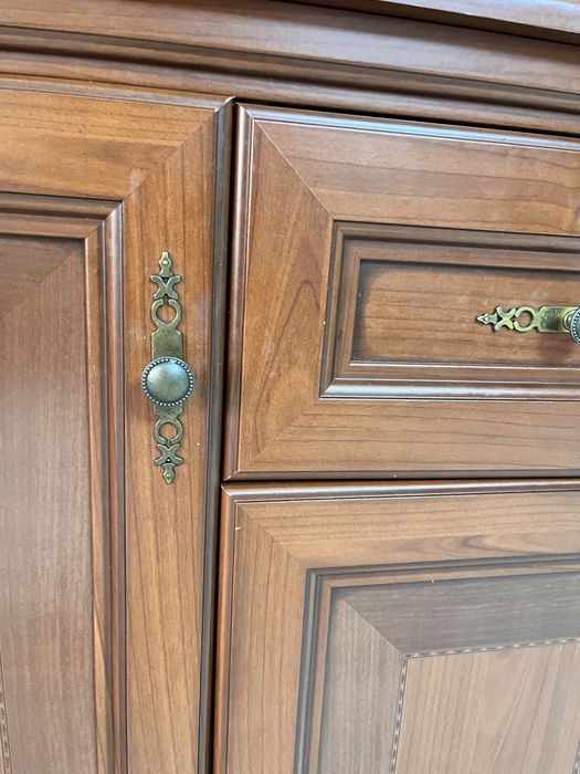 Комод для гостиной или для прихожей