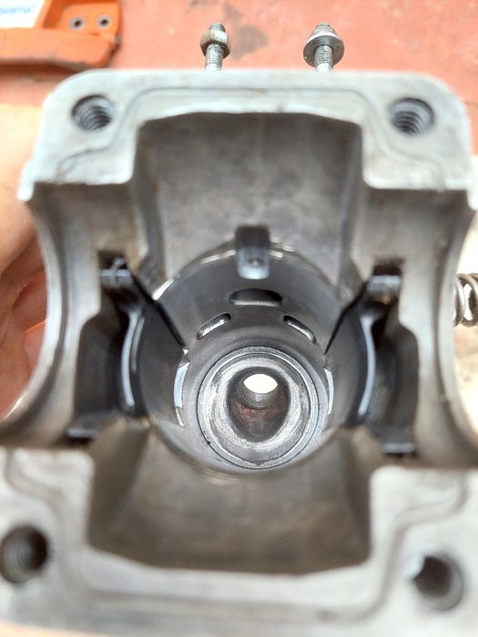 Piese pentru husqvarna 235-236 și pentru jonsered CS 2234 S  și CS-2238