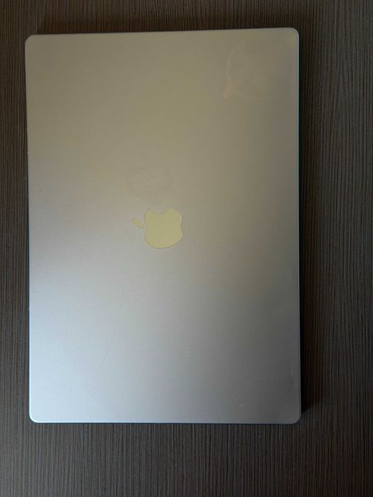 MacBook Pro 16 M1 Pro 16GB 512GB | 2021 | 10 CPU / 16 GPU | București