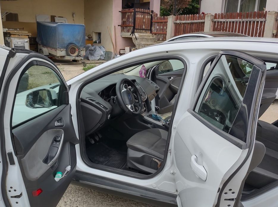 FORD Focus 2012 — imagine 3