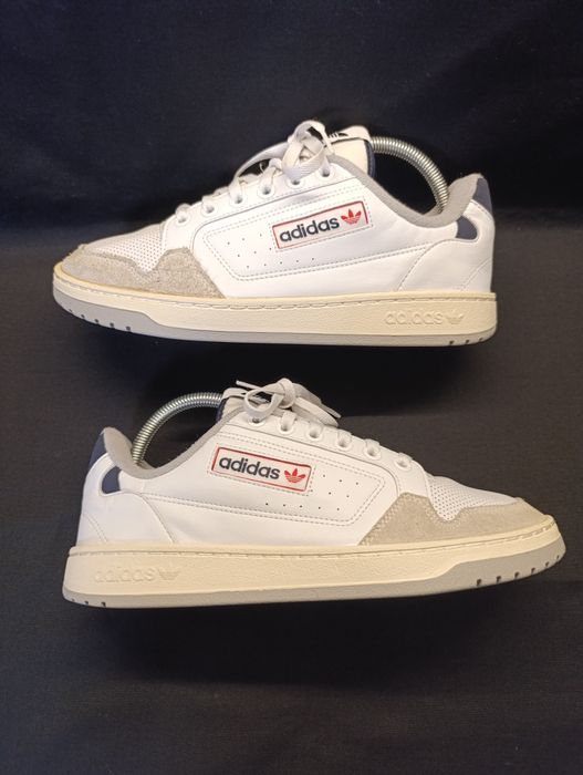 Маратонки Adidas originals