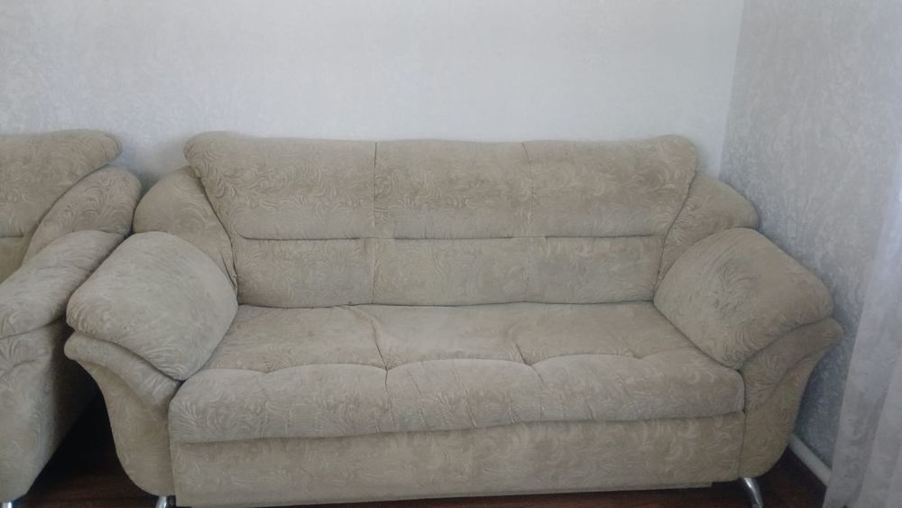 Продам диваны и кресло