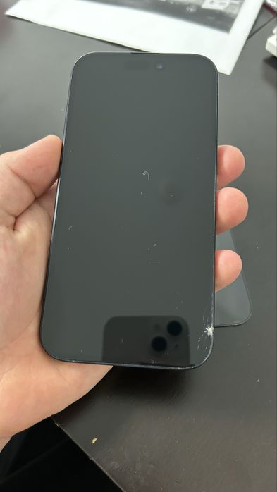 iPhone 15 black 128gb