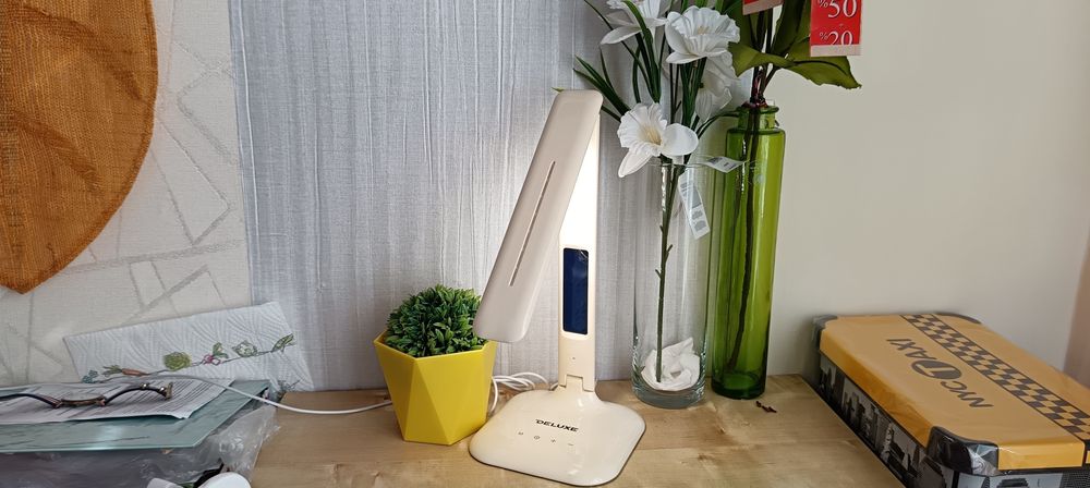 Лампа настольная led
