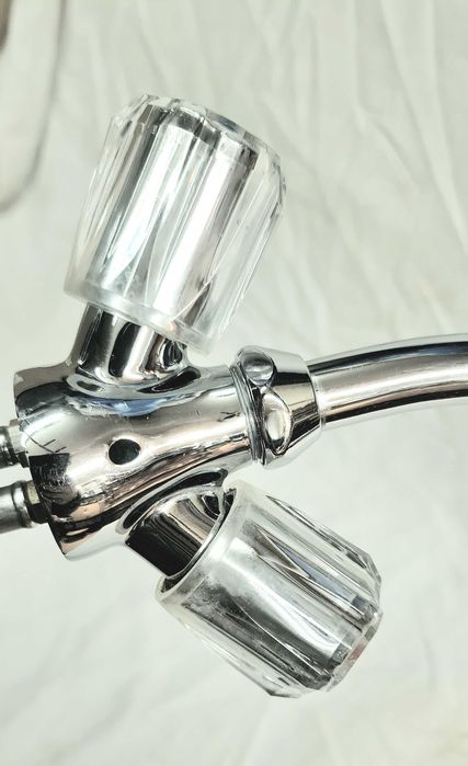 Смесители за умивалник баня, кухня, (смеситена батерия) стоящи 2бр.