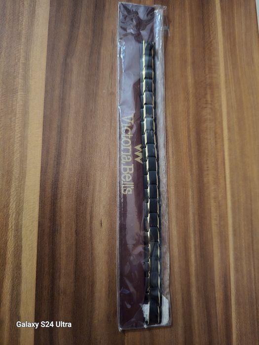 Мъжка гривна с магнити.