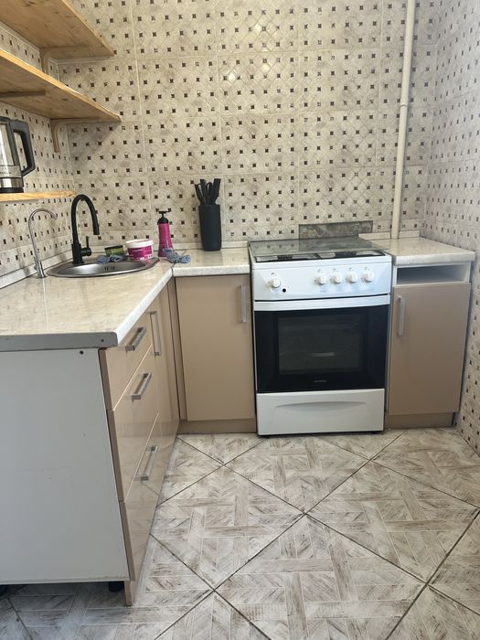 Кухнный гарнитур