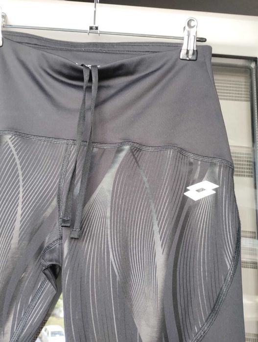 Colanți firmă ,,Lotto" Negri, sport- Fitness. Mărimea S