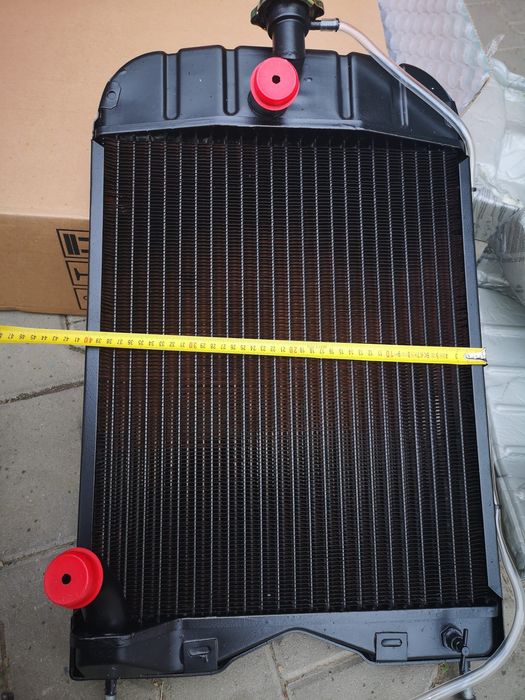 Radiator tractor Massey ferguson 135 produs nou