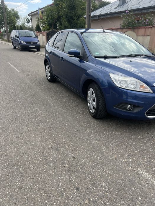 Vand Ford Focus Ghia flexifuel 1.8 benzina 2008