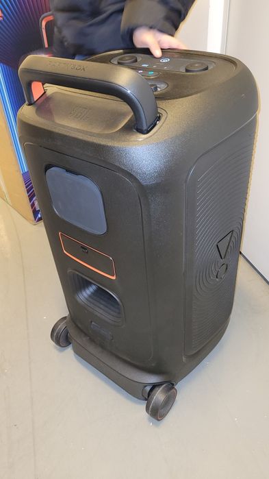 Boxa JBL Partybox 520 în cutie impecabila și functionala 100%