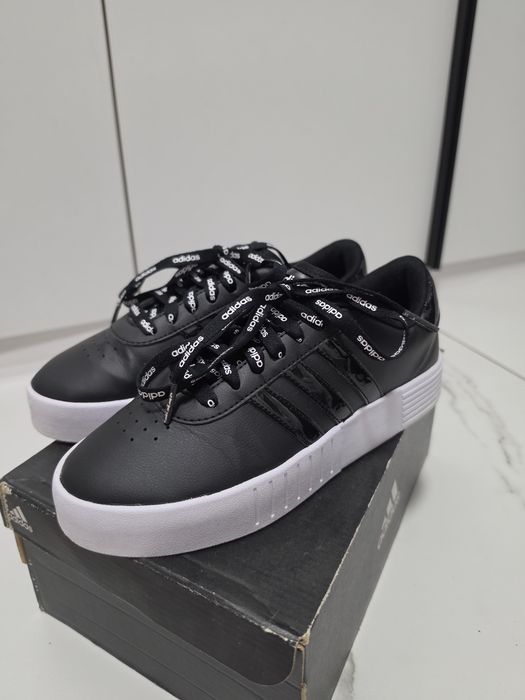 Маратонки Adidas