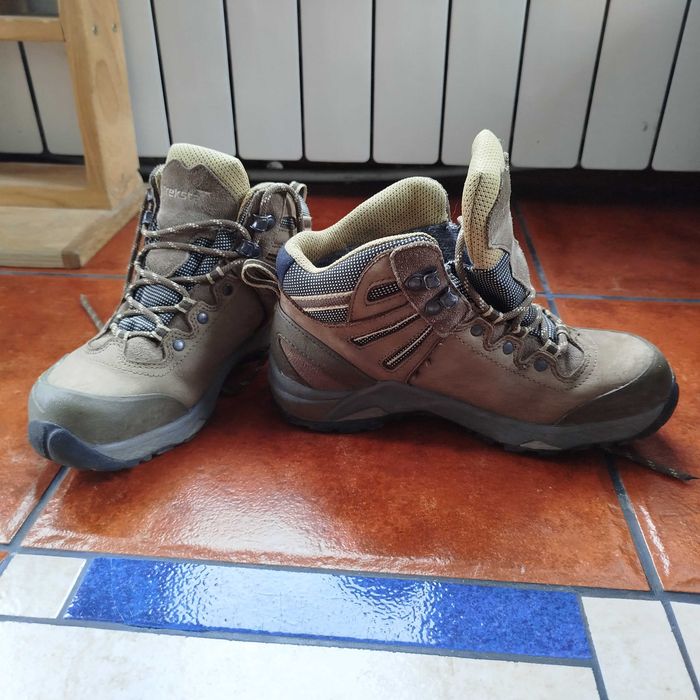 Дамски туристически обувки Treksta guide GTX