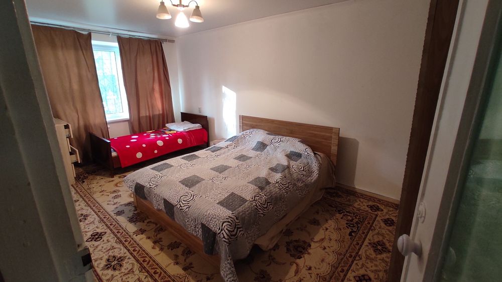 Продам 4-х комнатную квартиру