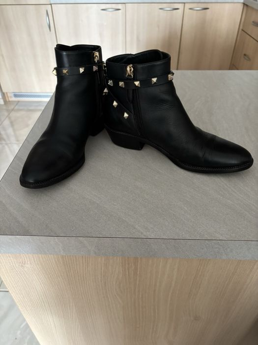 Боти Valentino Garavani