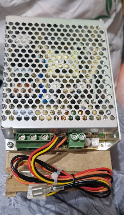 Sursa in comutatie cu back-up MEAN WELL, SCP-50-12