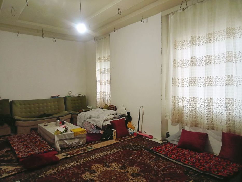 Arzon xovli sotiladi 2 etajli