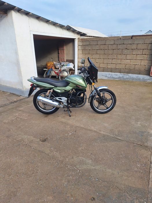 Мотоцикл Рейсер в Шубарсу