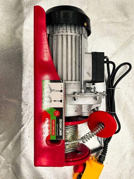 Macara electrica 250 500 kg pentru ridicare pret 599 lei