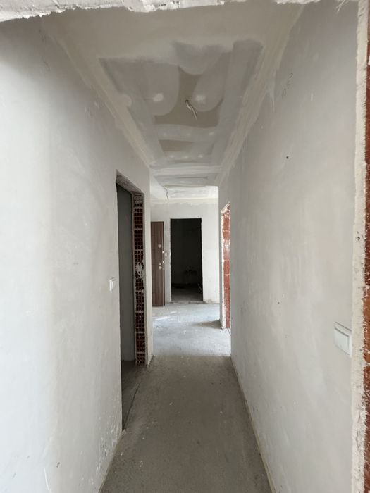 Продава се Тристаен апартамент в Казанлък - 103 кв.м за 1411 €/кв.м - Снимка #5