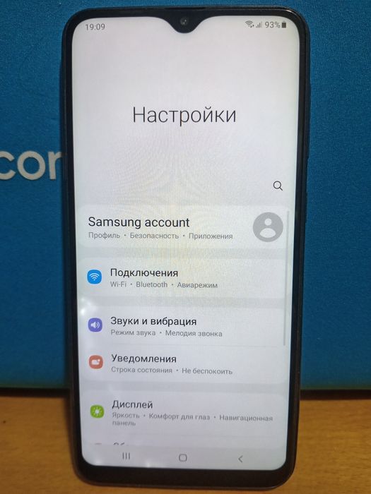 Продаеться телефон Samsung A10
