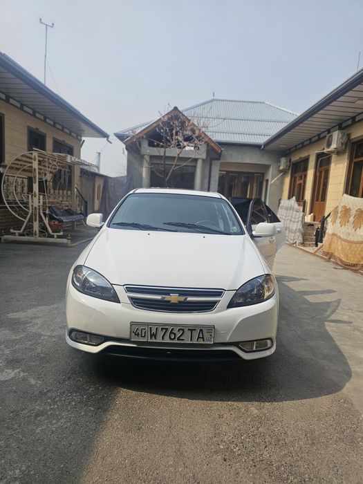 Jentira aftamat yil2020 kraska krelo orqa kapot dexqonda 1 qo'l mingan