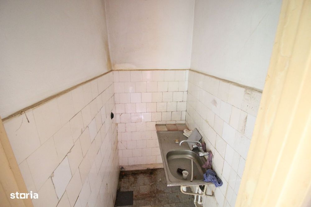 Garsoniera str. Siderurgistilor, 29,5mp, parter cu balcon — fotografia 3