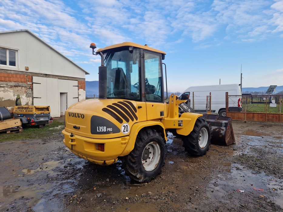 Vola, Încărcător frontal Volvo