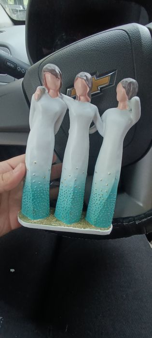 Интерьер учун хайкал сотилади 3 опа сингил