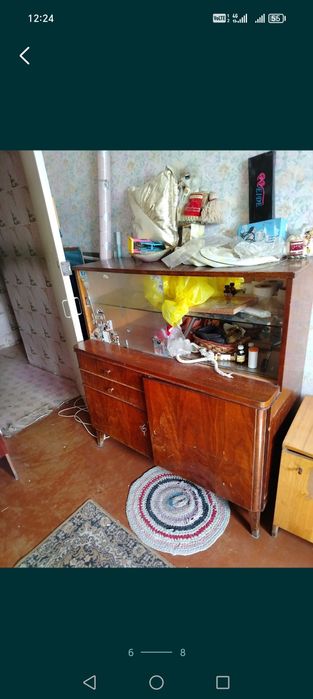 Продам столы шкаф прихожку тумбы