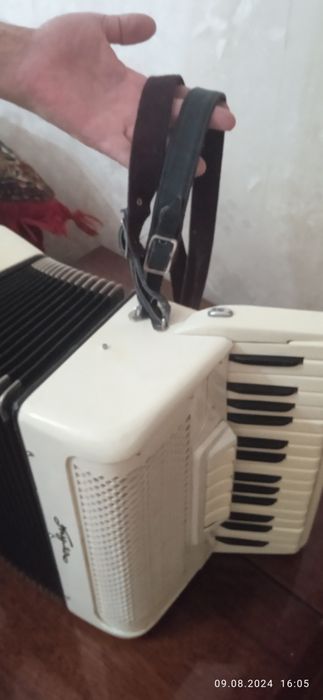 Роритетный аккордеон "ТУЛА".