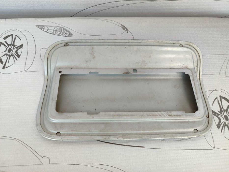 Usita Rezervor BMW Seria 5 (F10) Sedan 2009–2016 / Cod OEM 4100 7204340 (5D2)