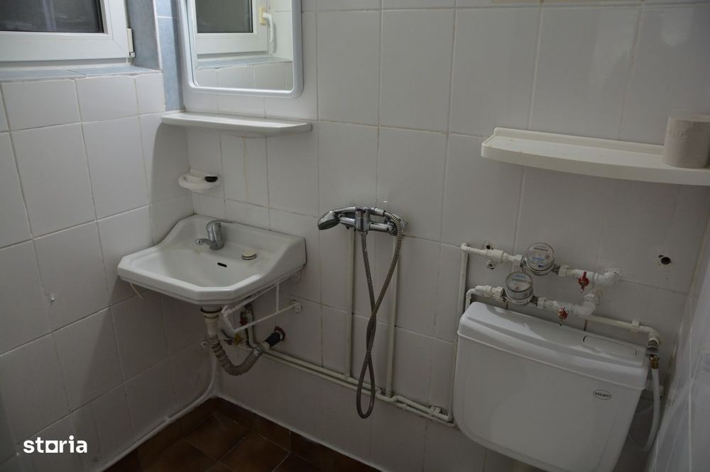 Apartament decomandat în Războieni