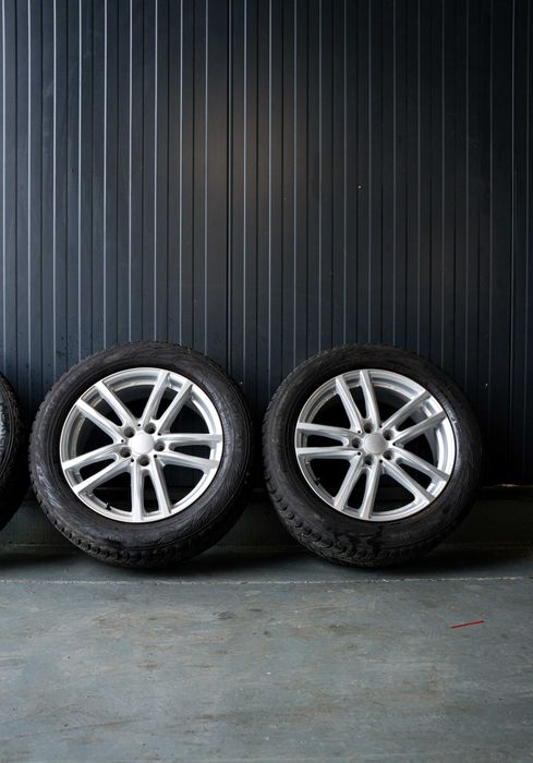Jante 235/5518 iarna Vw tiganun Audi Q3 Q5 MB GLK GLC Skoda Kodiaq