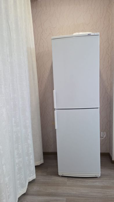 Продаётся Холодильник