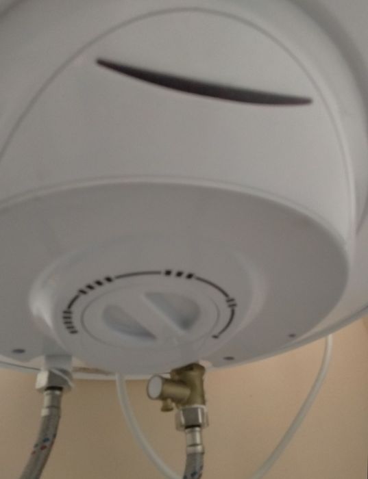 водонагреватель аристон