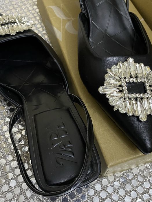 босаножки с каблуком