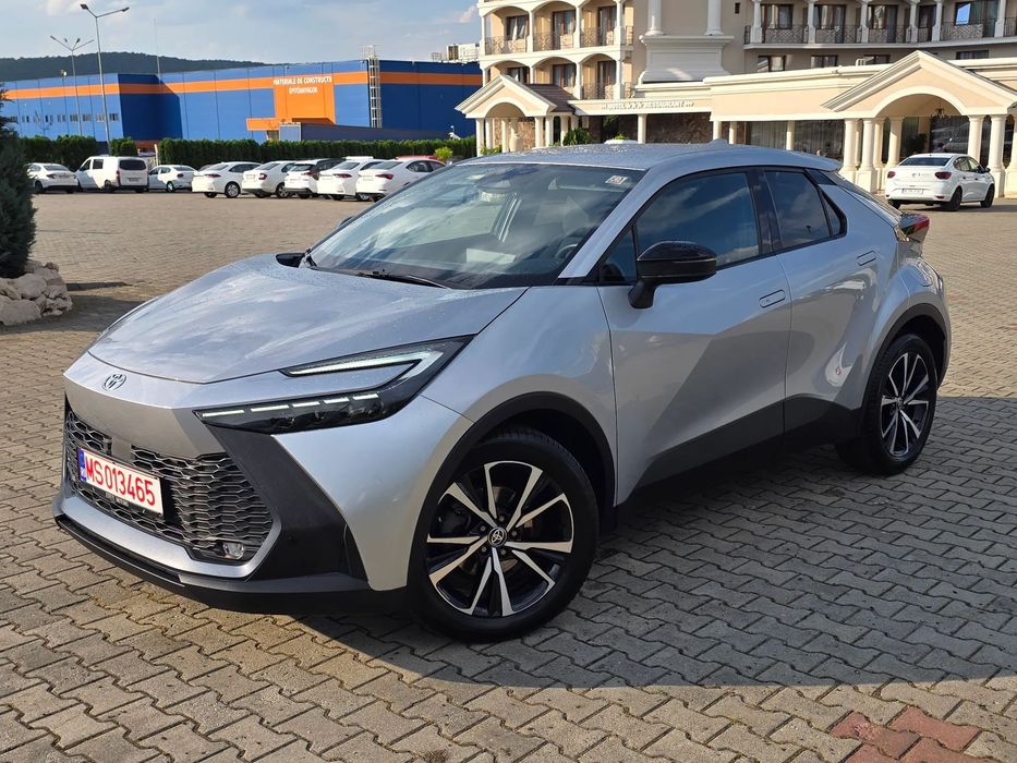 Toyota C-HR 2.0 HEV - Hybrid 197 CP / FWD / Dynamic / Automat / 2025 / Garantie