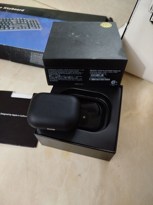 Air pods pro 2 sotiladi!!!