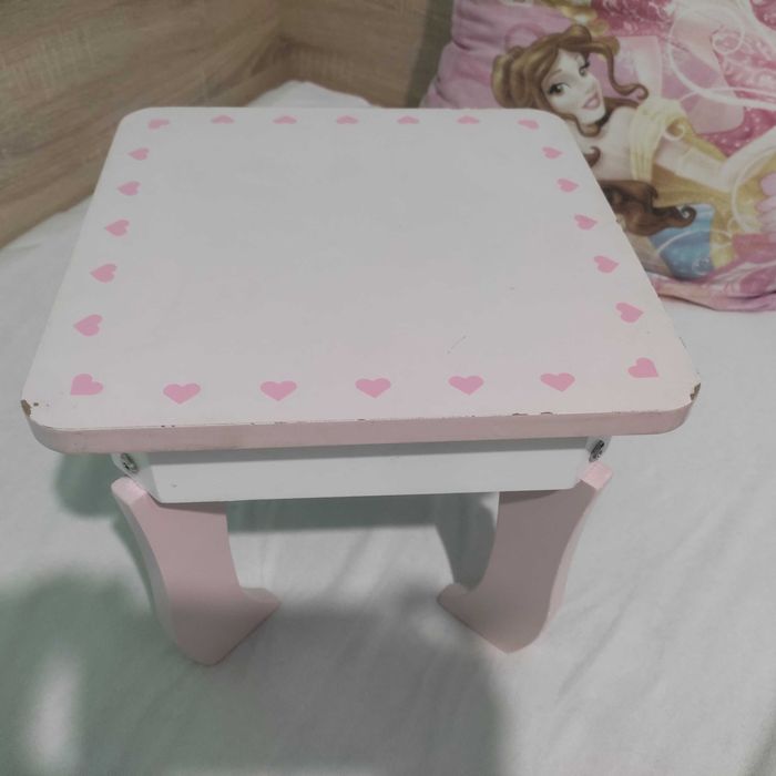 Детска тоалетка .