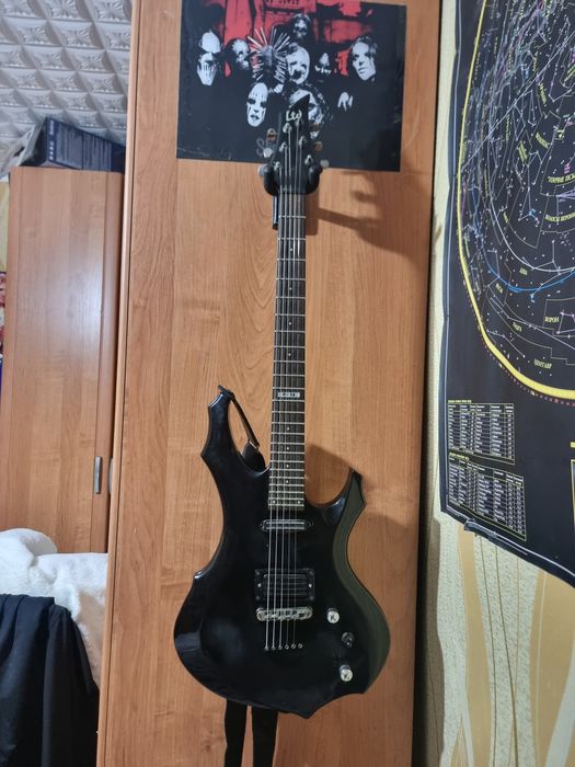 Электрогитара LTD F10