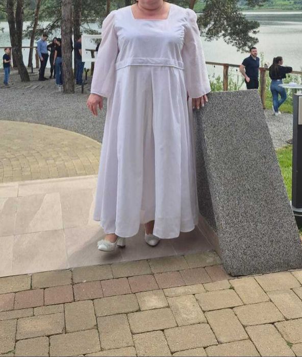 Rochie si pantofi de mireasa