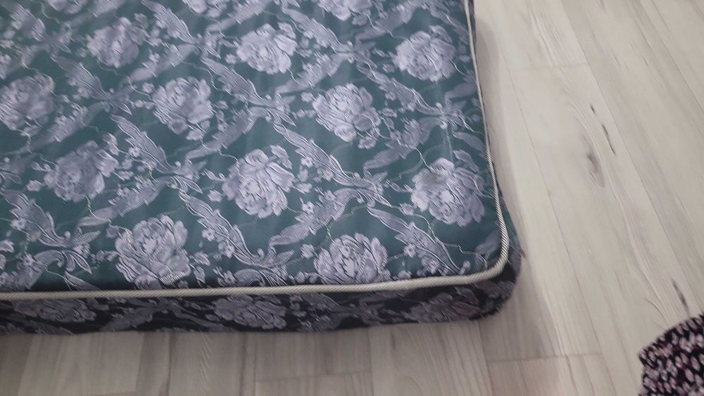 Матрас для кровати