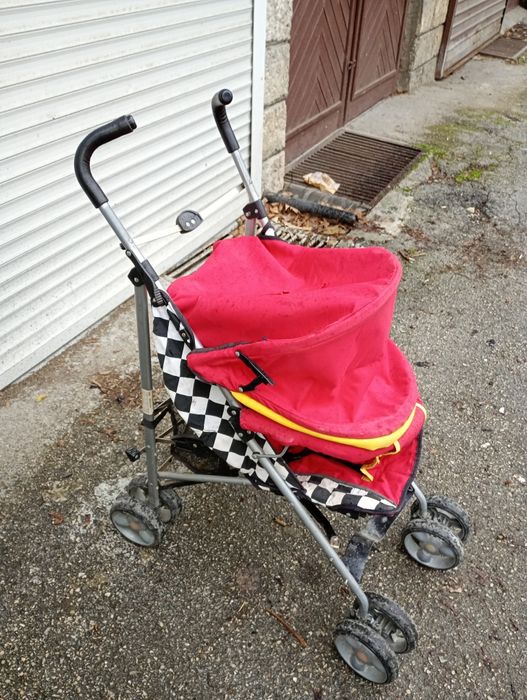 Детски колички много запазени