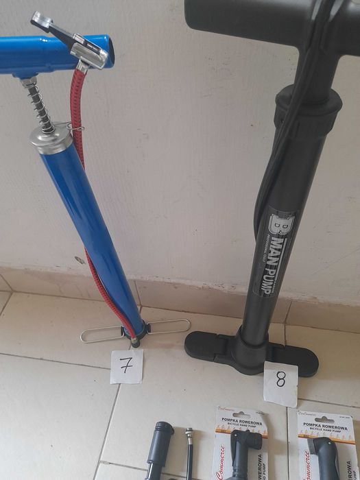 Ръчни помпи за велосипеди,мотори,коли...