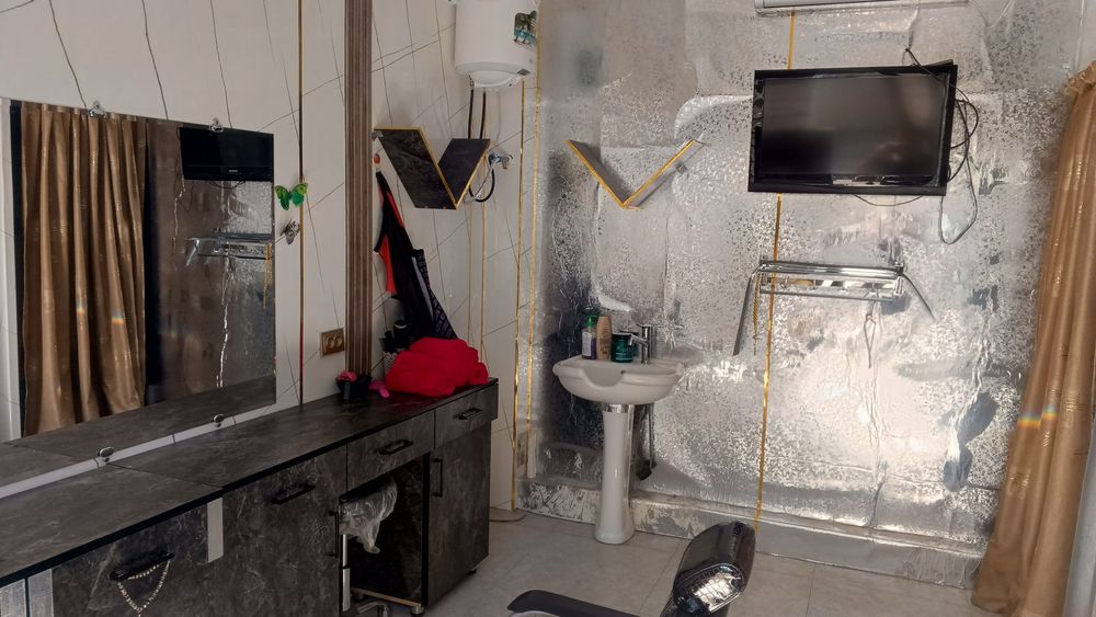 Salon arendaga beriladi xamma sharoiti bor