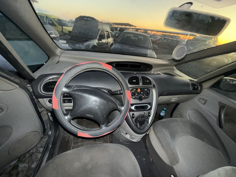 Ситроен  Ксара Пикасо 1.6 И 112кс 2004г на части