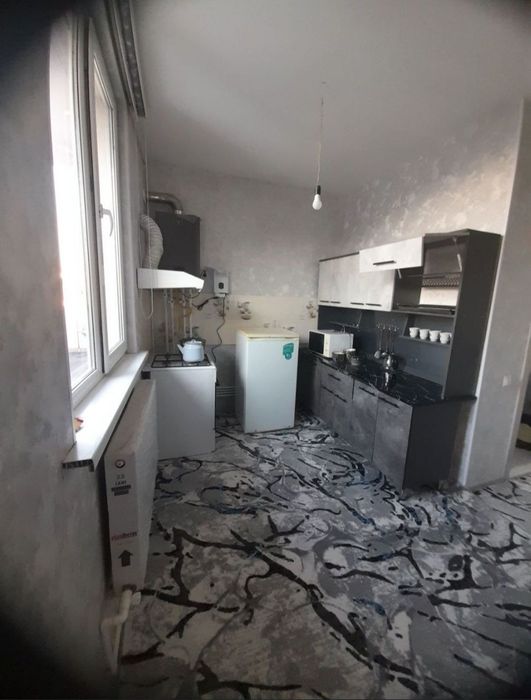 Mirzo Ulugʻbek Maksim Gorkiy yaqin joyda 1 xona kv ijaraga beriladi