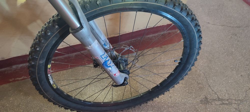 Vând bicicletă  mtb